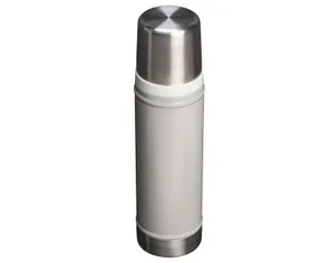Stanley Termos THE LEGENDARY CLASSIC BOTTLE 0.6L