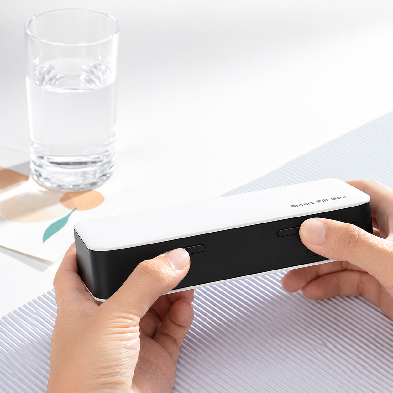 Electronic Pill Organizer — detail