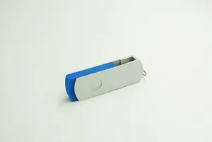 Çevirmeli USB Flash Bellek ED035