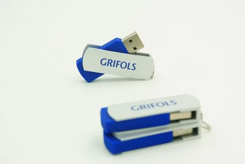 Convertible USB Flash Memory — detail