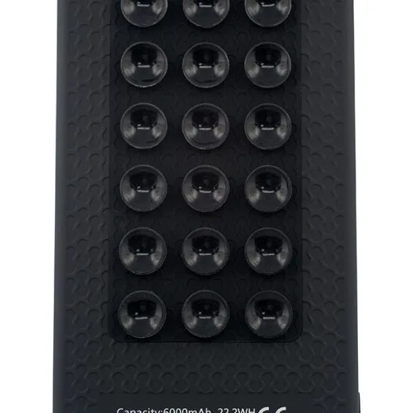 Vacuum Mobile Charger — detail