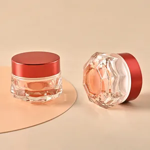 Kırmızı Kapaklı Fasetli Cam Krem Kavanozu – 30 g