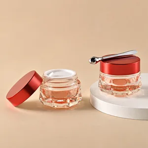 Kırmızı Kapaklı Fasetli Cam Krem Kavanozu – 30 g