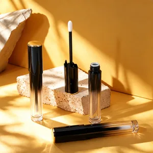 Dalgalı Siyah Kapaklı Degrade İnce Lip Gloss Ambalajı – 5 ml