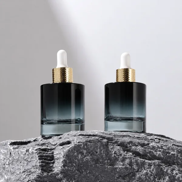 Siyah Geçişli Cam Damlalıklı Şişe – 30, 40 ve 50 ml (detay)