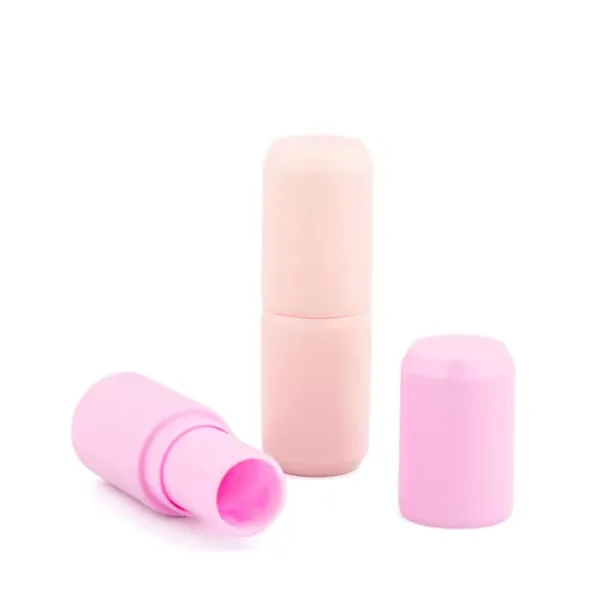 Pembe ve Şeftali Tonlu Düz Uçlu Ruj Tüpü – 3 g (detay)