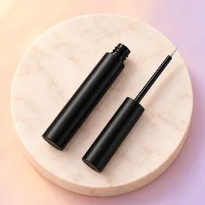 Mat Eyeliner Tüpü 4 ml
