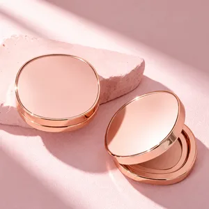 Rose Gold Çerçeveli Manyetik Kompakt Pudra Kutusu – 6 g