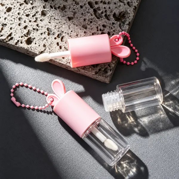 Tavşan Kulaklı Zincirli Pembe Lip Gloss Ambalajı – 9 ml