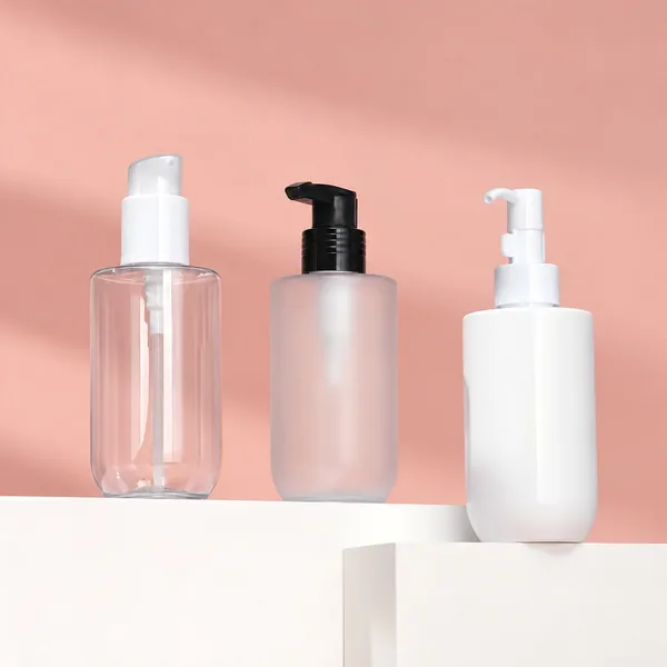 Düz Omuzlu Pompalı PET Kozmetik Şişesi – 200 ml