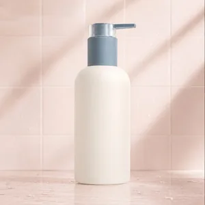Kısa Yatay Çıkışlı Yuvarlak Omuzlu PET Pompa Şişesi – 500 ml