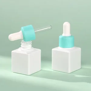 Kare Beyaz Cam Serum Damlalığı – 15 ml