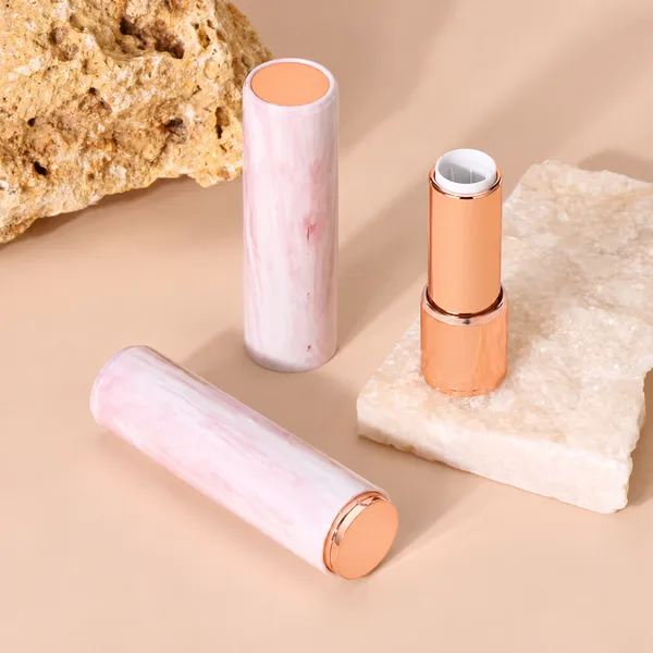 Pembe Mermer Desenli Rose Gold Yaylı Düğmeli Ruj Tüpü – 3,8 g